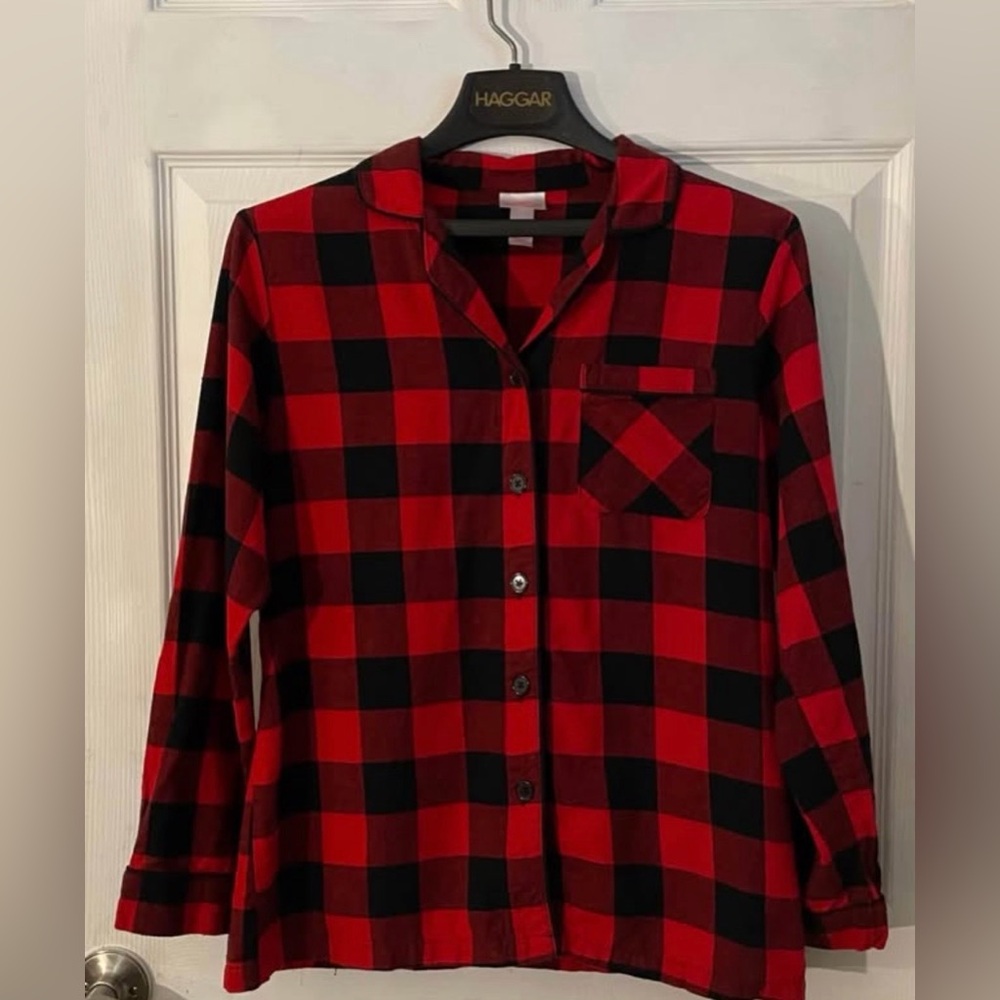 Women’s Red and Black Button Down Pajama Top  in Great Condition. Size XS. $6